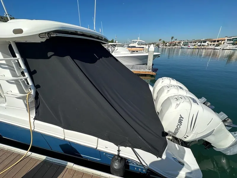 Slide: The Image of Boston Whaler 350 Realm 2019 - 93