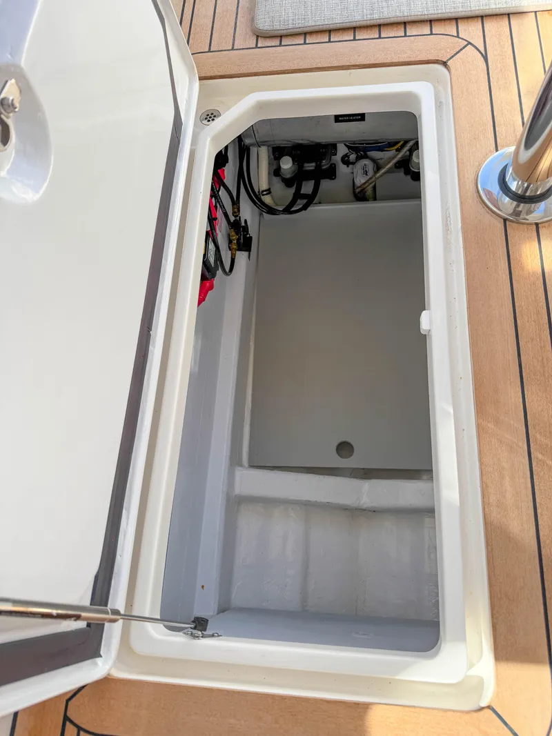 Slide: The Image of MJM 36z Downeast 2015 - 50