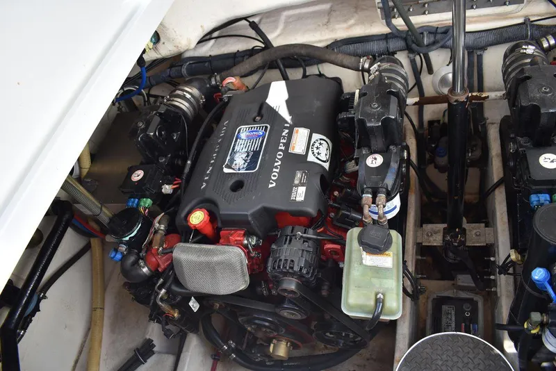 Slide: The Image of 2005 Formula 37 PC engine compartment with Volvo Penta engine. - 48