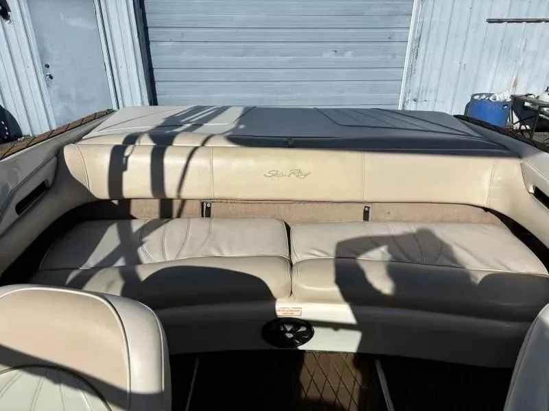 Slide: The Image of Sea Ray 210 Bow Rider 1998 - 11