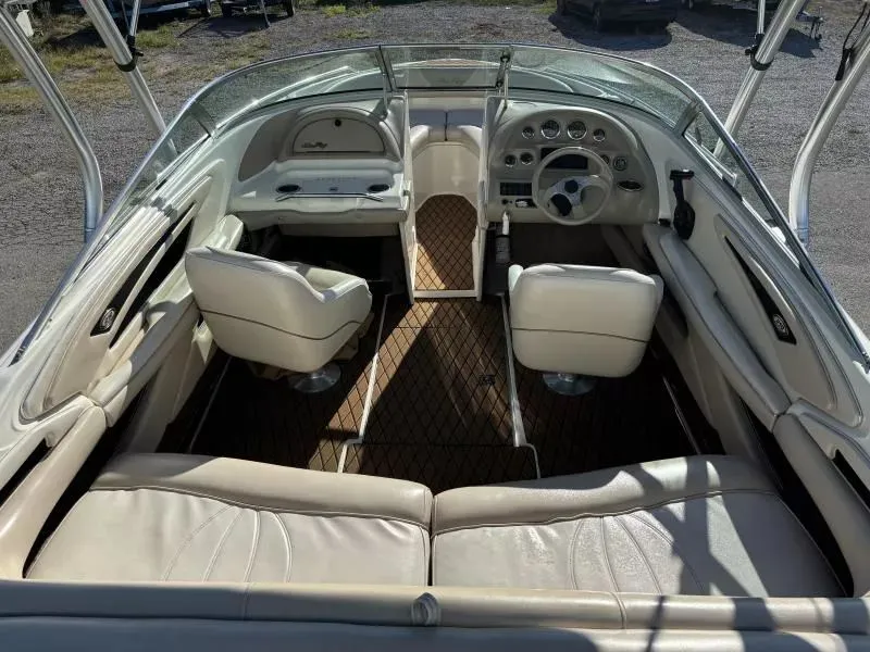 Slide: The Image of Sea Ray 210 Bow Rider 1998 - 9