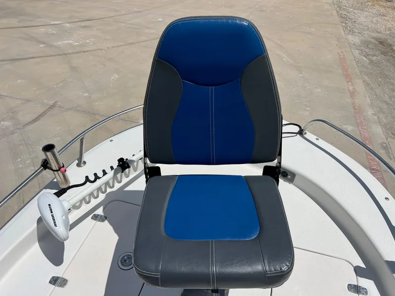 Slide: The Image of Carolina 18 JVX 2013 - 18