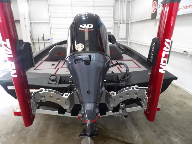 Slide: The Image of Xpress H17 2023 - 24