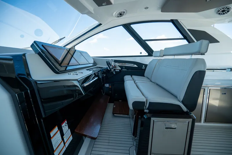 Slide: The Image of Cruisers 50 GLS 2026 - 17