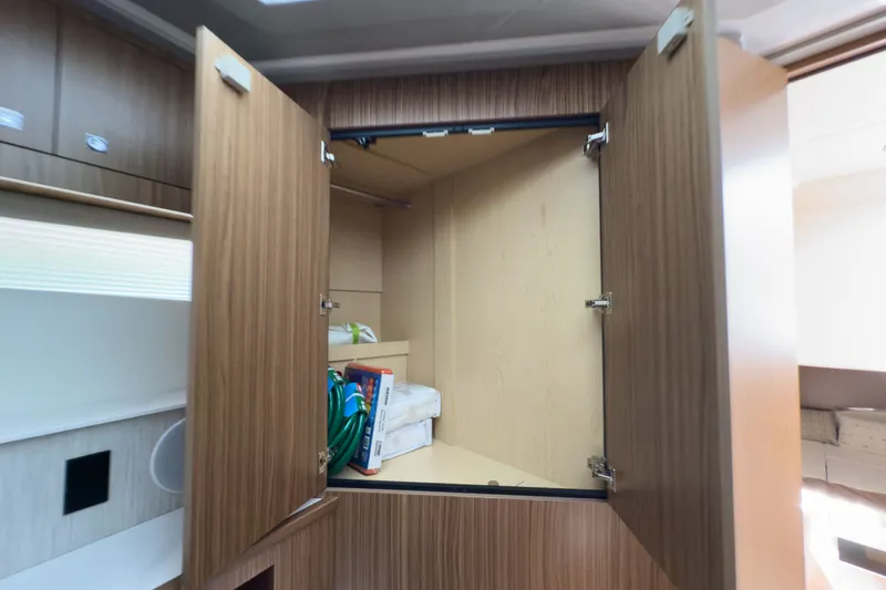 Slide: The Image of Cruisers 50 GLS 2026 - 29