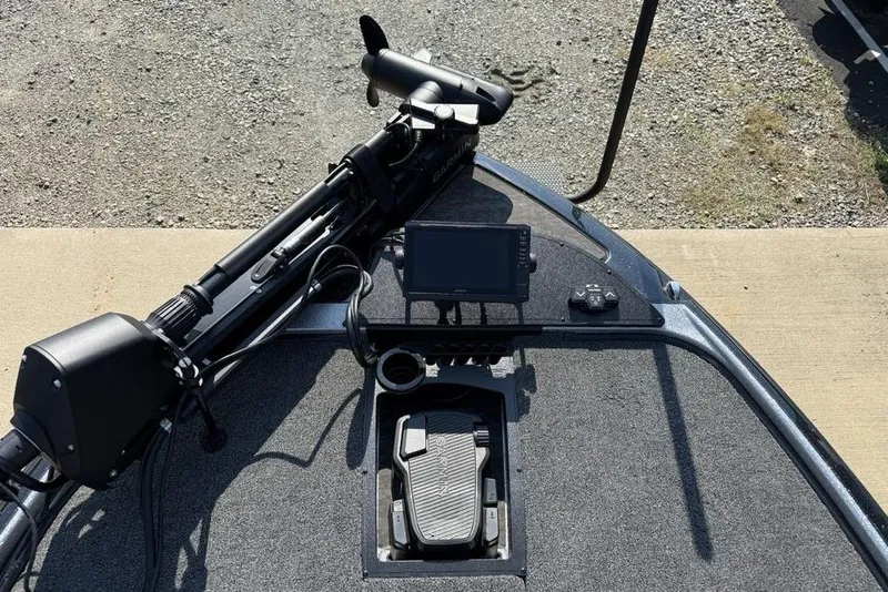 Slide: The Image of 2026 Nitro Z20 XL Pro boat deck with trolling motor and navigation system. - 5