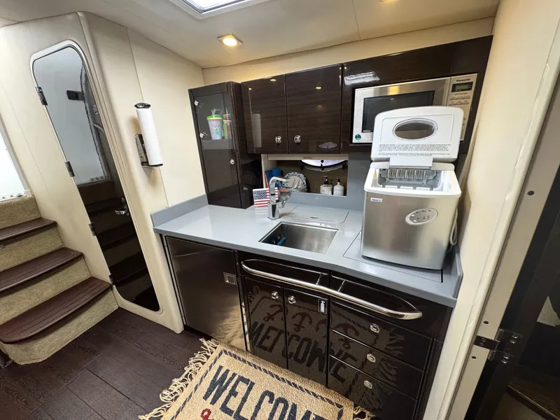 Slide: The Image of Formula 37 Performance Cruiser 2014 - 13