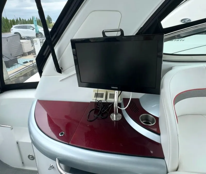 Slide: The Image of Formula 37 Performance Cruiser 2014 - 37