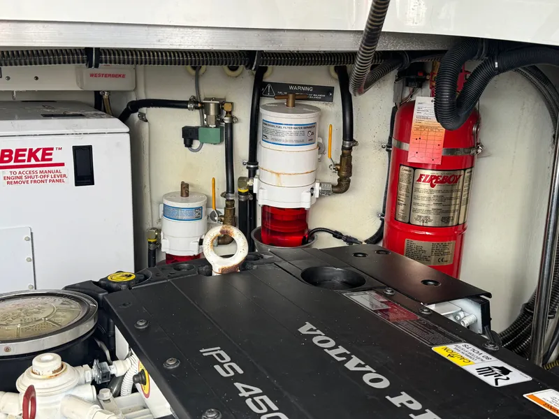 Slide: The Image of Formula 37 Performance Cruiser 2014 - 53