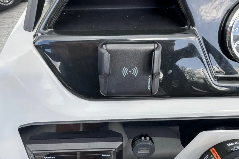 Slide: The Image of Dashboard of 2026 Viaggio Lago V 20 U with wireless charging pad. - 17