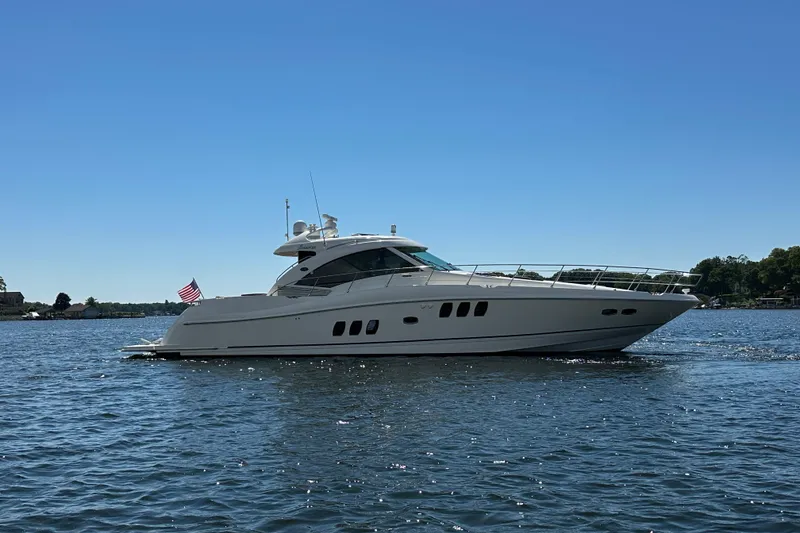 Slide: The Image of 2009 Sea Ray 60 Sundancer yacht cruising on a sunny day. - 47