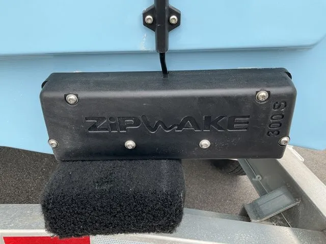 Slide: The Image of Sea Pro 230 Bay Boat 2026 - 16