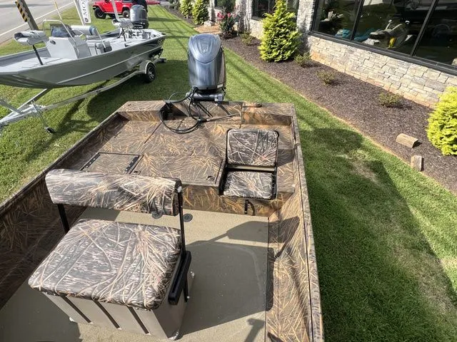 Slide: The Image of G3 Gator Tough 20 CCJ 2025 - 8