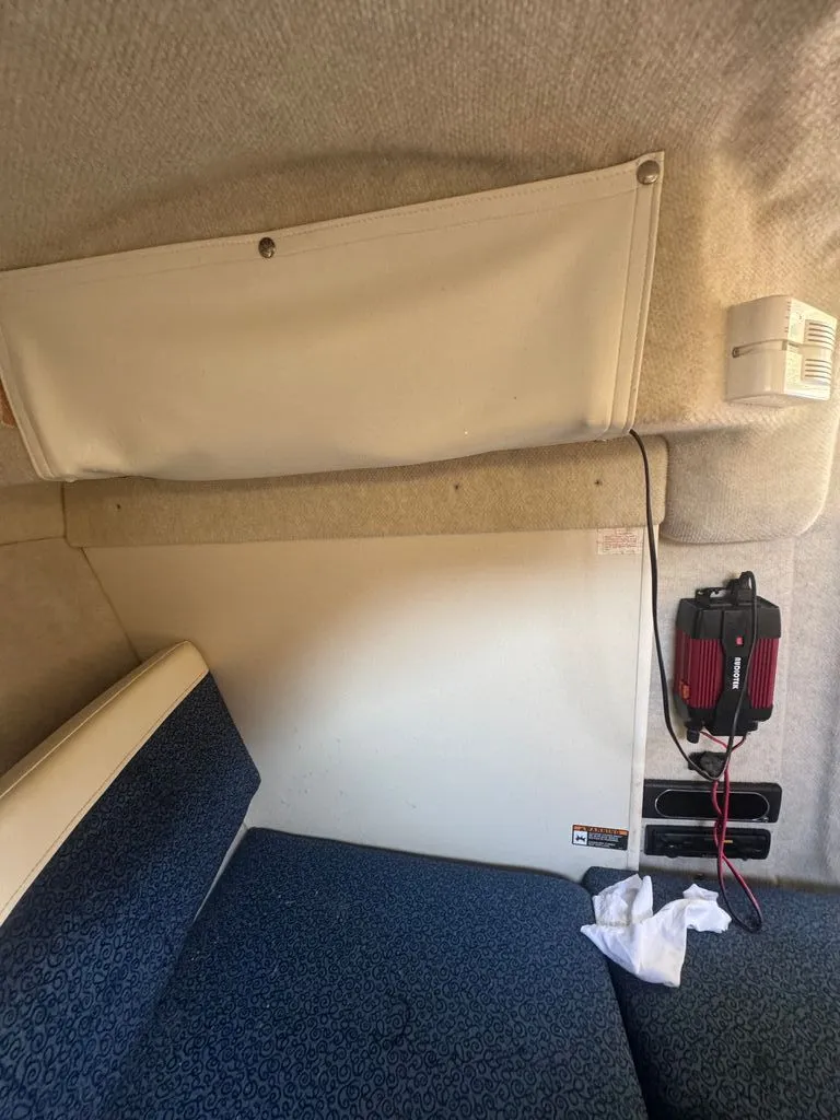 Slide: The Image of Bayliner Discovery 210 2007 - 22