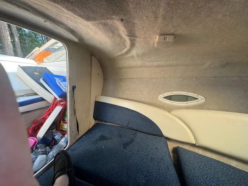 Slide: The Image of Bayliner Discovery 210 2007 - 24