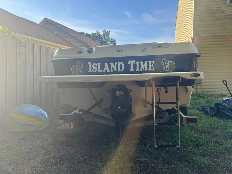 Slide: The Image of Bayliner Discovery 210 2007 - 26