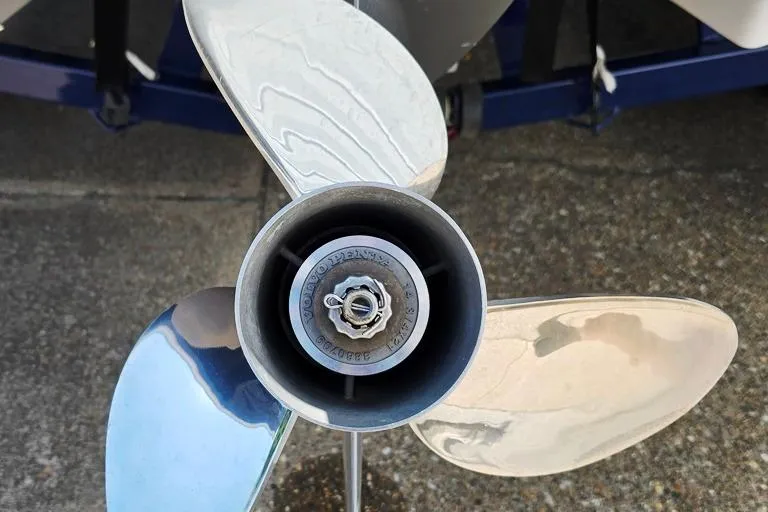 Slide: The Image of Close-up of a 2007 Four Winns 210 Horizon SS BR boat propeller. - 11