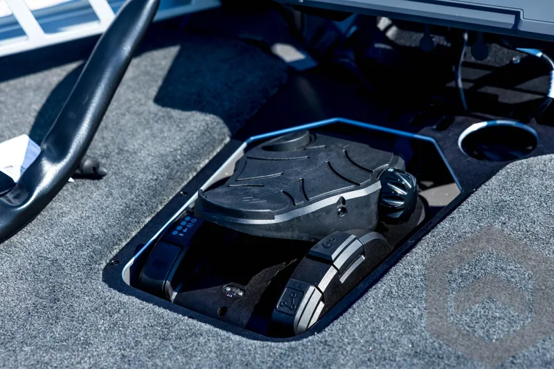 Slide: The Image of Foot pedal control on 2026 Skeeter FXR21 Apex boat, featuring advanced navigation technology. - 37