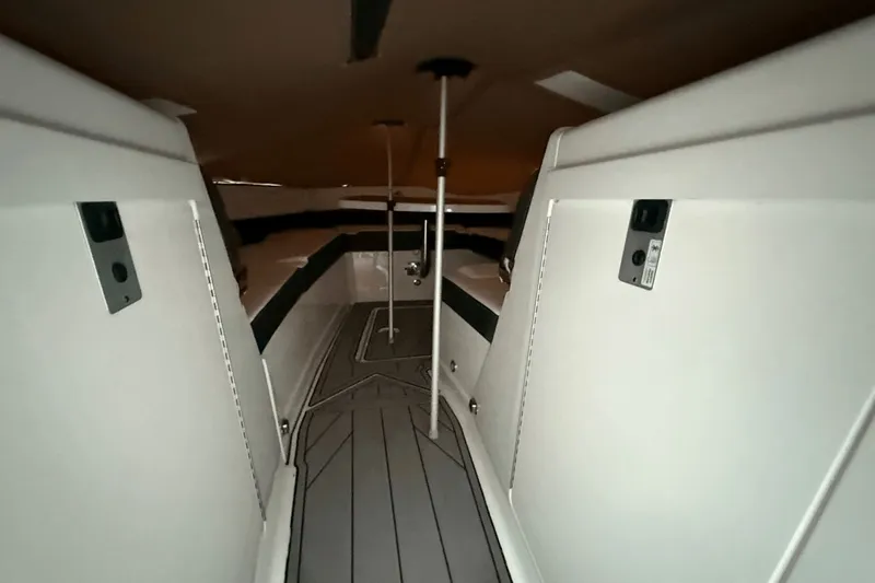 Slide: The Image of Monterey 385SS Super Sport 2023 - 19