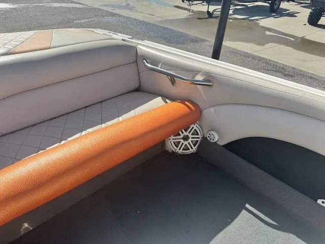 Slide: The Image of MasterCraft ProStar 197 2009 - 14