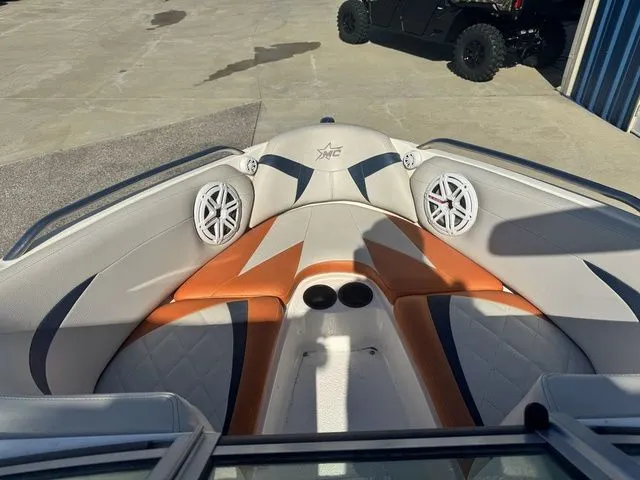 Slide: The Image of MasterCraft ProStar 197 2009 - 26