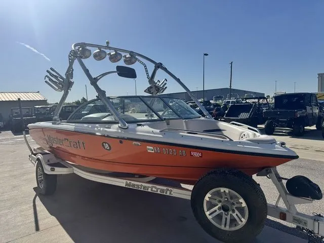 Slide: The Image of MasterCraft ProStar 197 2009 - 6