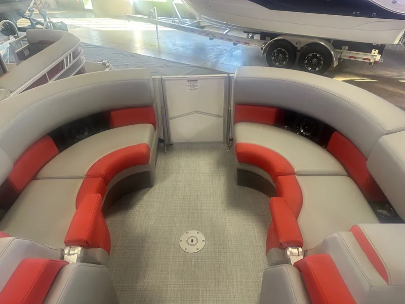 Slide: The Image of Berkshire STS Series 21CL STS 2025 - 12