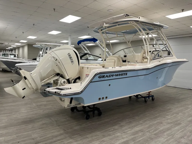 Slide: The Image of Grady-White Freedom 235 2026 - 13