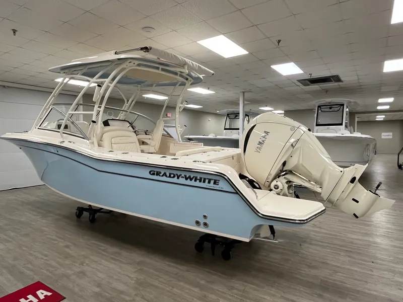 Slide: The Image of Grady-White Freedom 235 2026 - 6