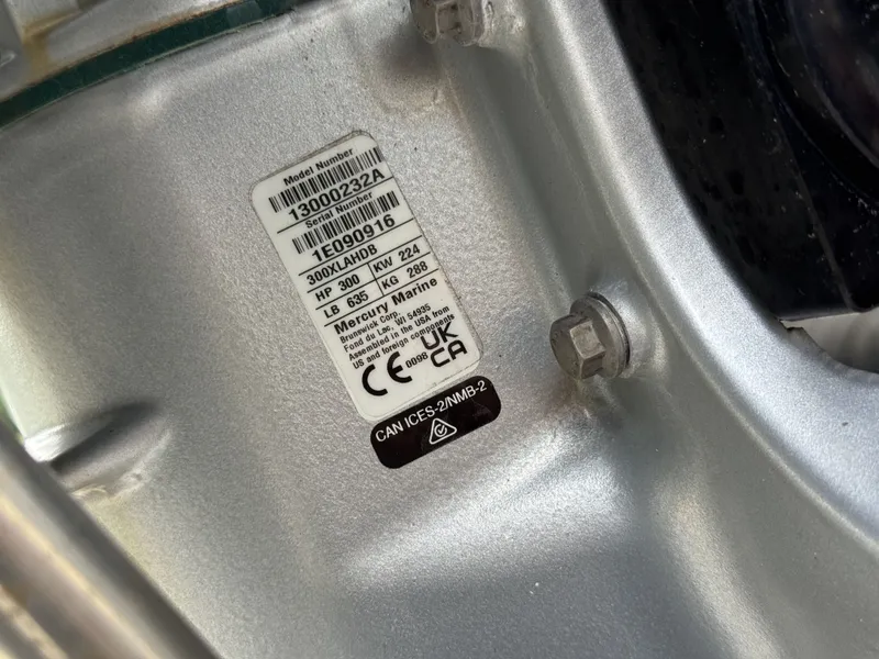 Slide: The Image of Premier 250 Solaris Upper Deck 2024 - 17