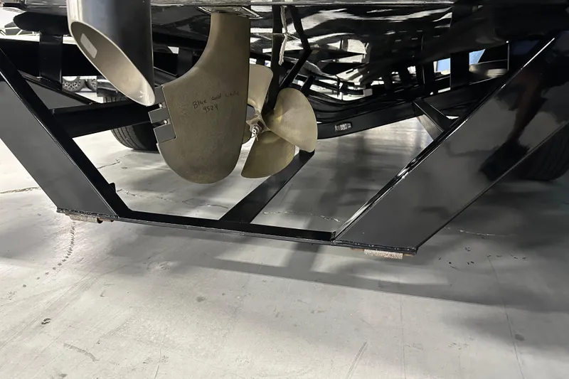 Slide: The Image of 2018 Nautique Super Air Nautique GS24 propeller and trailer detail. - 4