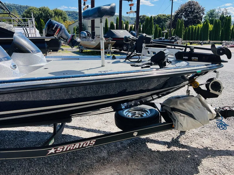 Slide: The Image of Stratos 285 XL 2009 - 15