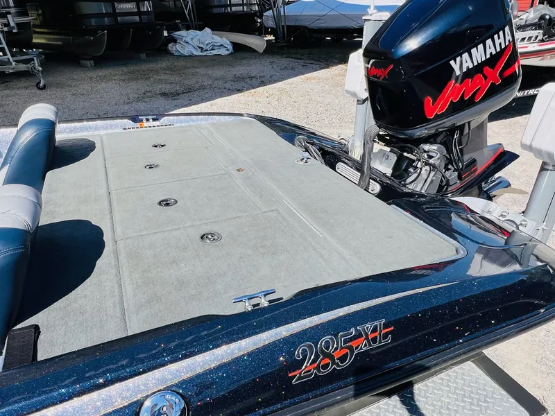 Slide: The Image of Stratos 285 XL 2009 - 22