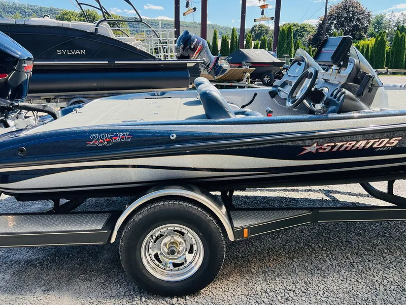 Slide: The Image of Stratos 285 XL 2009 - 28