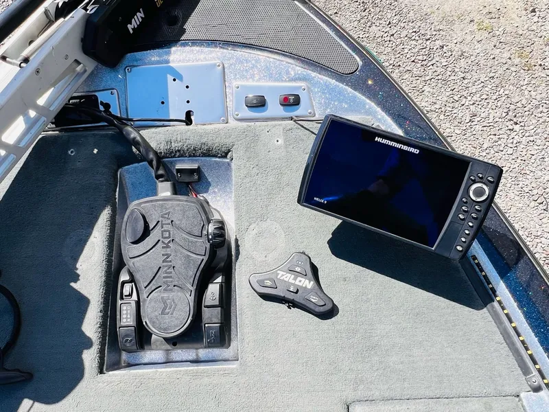 Slide: The Image of Stratos 285 XL 2009 - 4