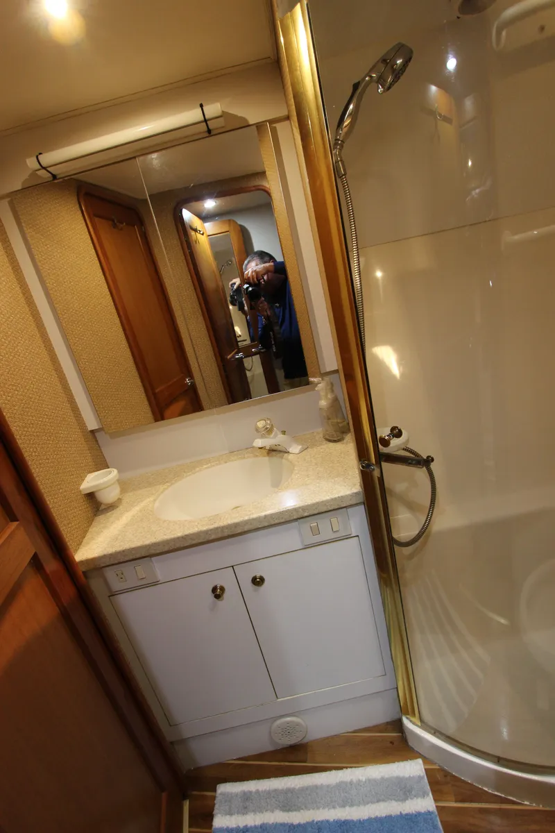 Slide: The Image of Ocean Yachts 48 Super Sport 2002 - 19