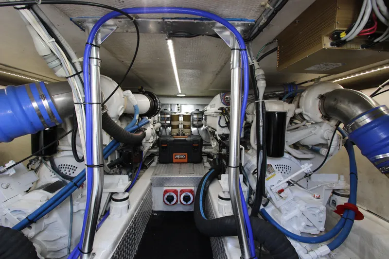 Slide: The Image of Ocean Yachts 48 Super Sport 2002 - 20