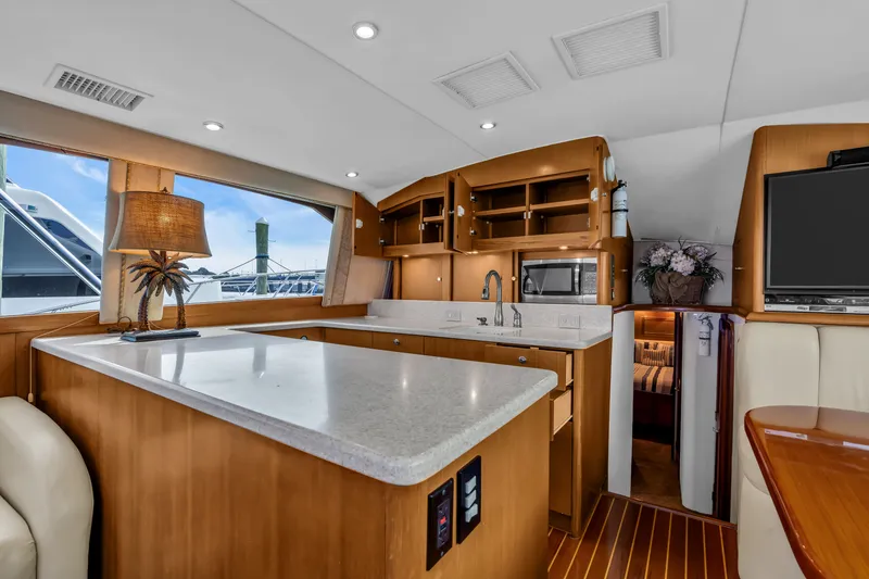 Slide: The Image of Ocean Yachts 48 Super Sport 2002 - 32