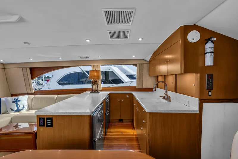 Slide: The Image of Ocean Yachts 48 Super Sport 2002 - 36