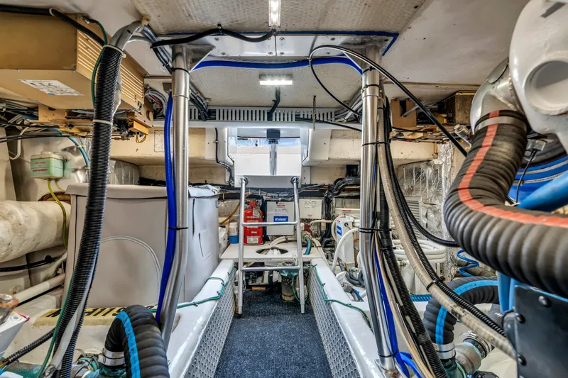 Slide: The Image of Ocean Yachts 48 Super Sport 2002 - 92