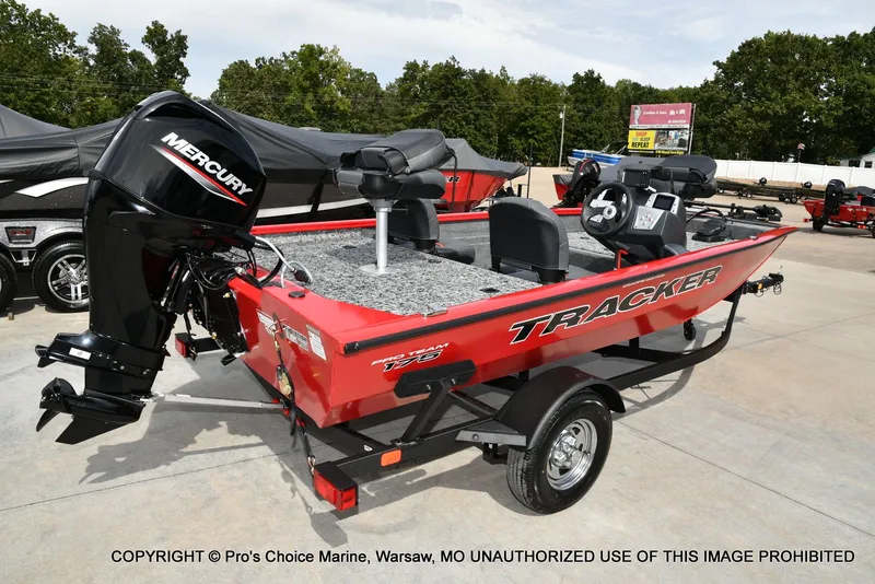 Slide: The Image of Tracker Pro Team 175 Crappie w/Woven Floors 2026 - 14