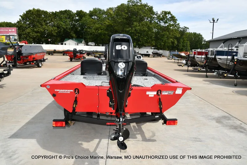 Slide: The Image of Tracker Pro Team 175 Crappie w/Woven Floors 2026 - 18