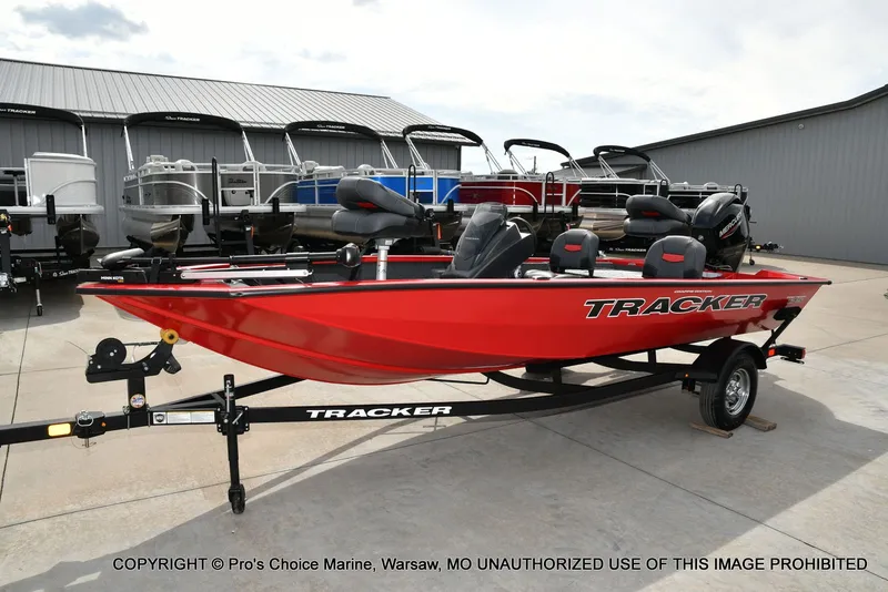 Slide: The Image of Tracker Pro Team 175 Crappie w/Woven Floors 2026 - 20