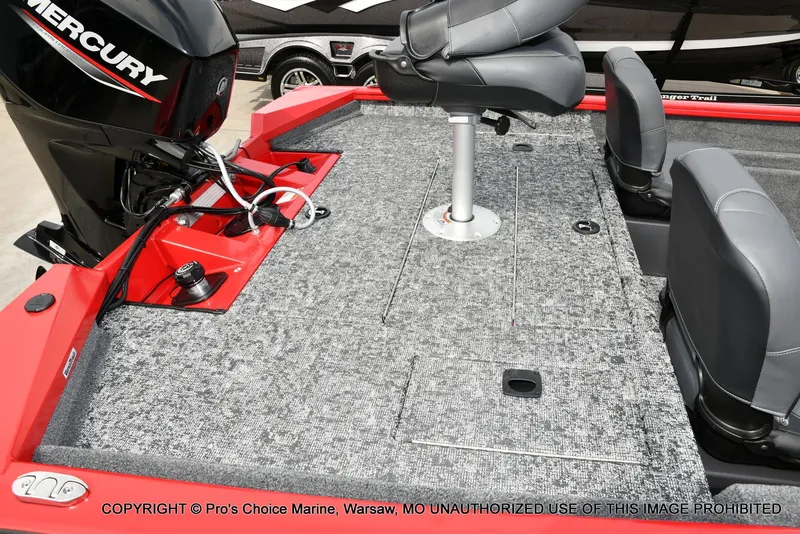 Slide: The Image of Tracker Pro Team 175 Crappie w/Woven Floors 2026 - 29