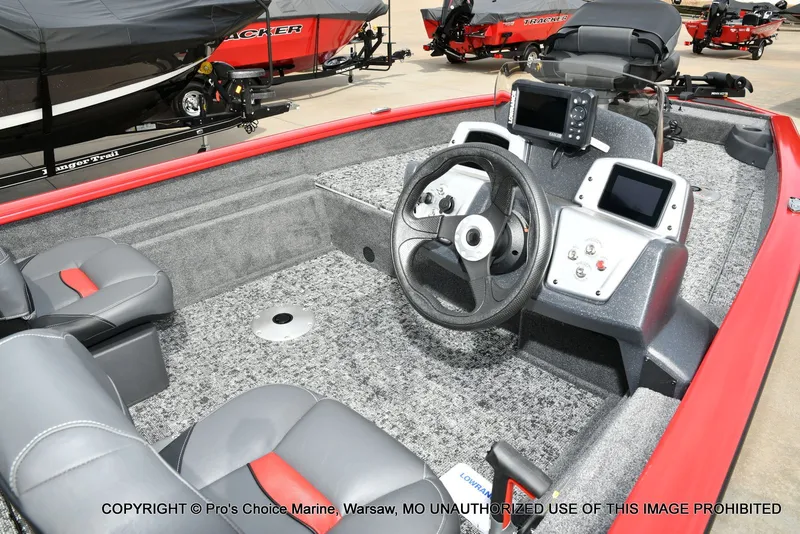 Slide: The Image of Tracker Pro Team 175 Crappie w/Woven Floors 2026 - 30