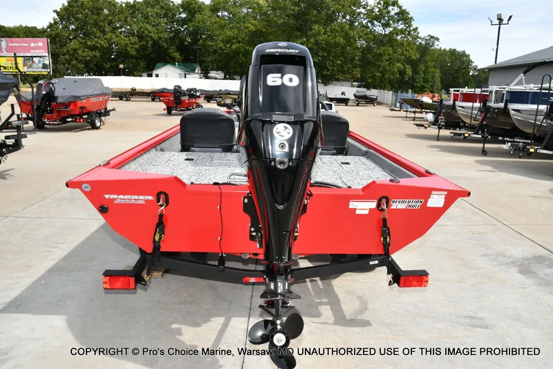 Slide: The Image of Tracker Pro Team 175 Crappie w/Woven Floors 2026 - 58