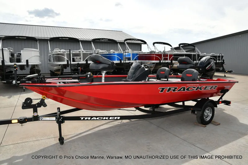 Slide: The Image of Tracker Pro Team 175 Crappie w/Woven Floors 2026 - 59