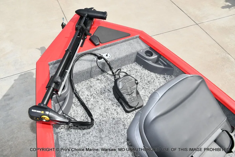 Slide: The Image of Tracker Pro Team 175 Crappie w/Woven Floors 2026 - 8