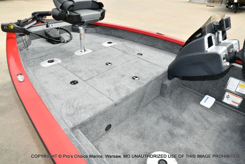 Slide: The Image of Tracker Pro Team 175 Crappie Edition w/75HP 2026 - 13