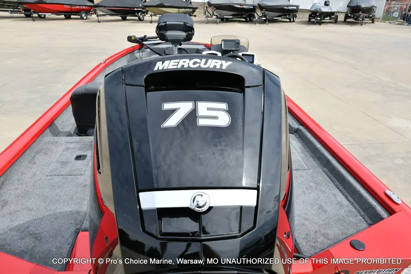Slide: The Image of Tracker Pro Team 175 Crappie Edition w/75HP 2026 - 4